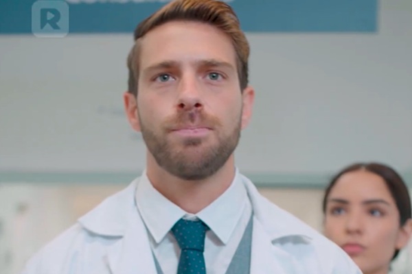 El Doctor Que Marco Mi Destino Elenco