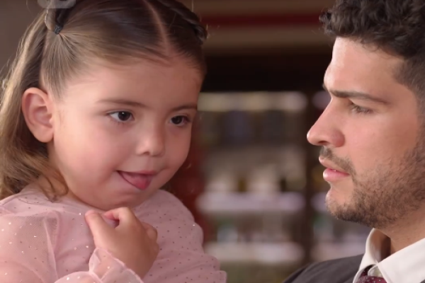 La niñera Exconvicta y el Padre Millonario reelshort