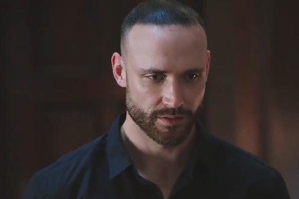 Juan Rey Alfa Y Su Elegida