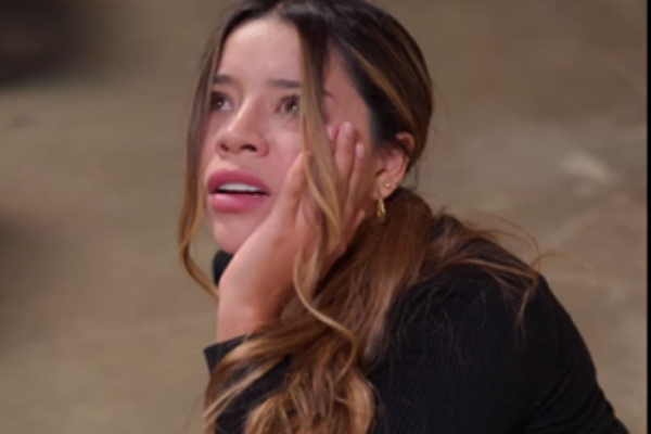 un multimillonario se enamora de mi su niñera exconvicta