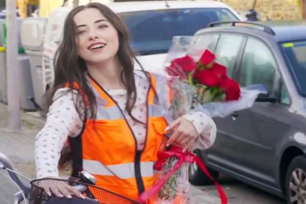 Mi identidad Supera a la tuya en español latino