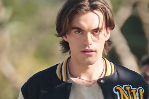 dando clases a mi chico rival actor