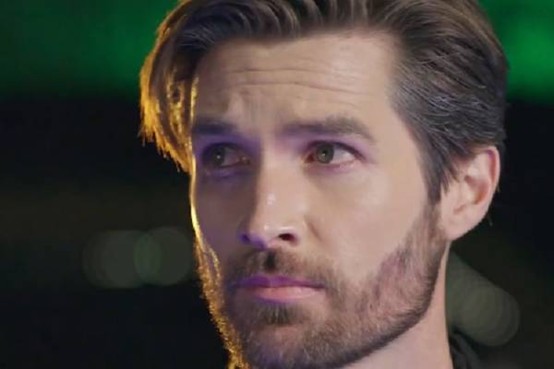 Isaac Kane y Natalie Kane química