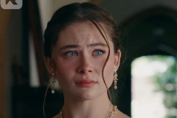 No es la novia que él quería personajes principales