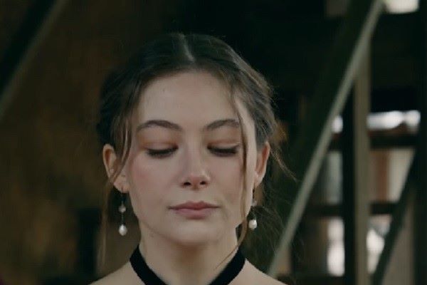 No es la novia que él quería doblado