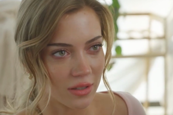 Katherin Gibson has sido reemplazado primer amor