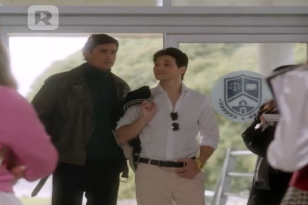 Secretamente Enamorada de su Hermano serie completa