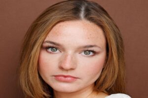 ReelShort’ s Best Actress: Meet Grace Woods Swanson - ReelShort Fandom