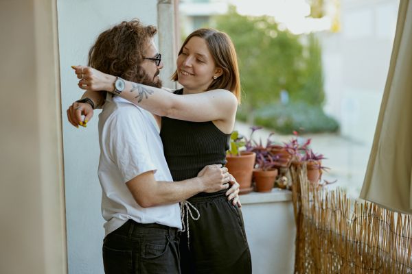 The World Treats Me Kindly Drama Watch Online www.reelshort.com