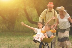 My Grandson is the Heir to a Billionaire Full Movie Cast Introduction