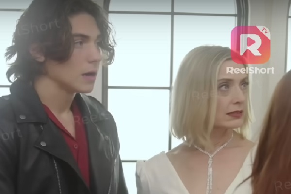 Oops I’m In Love With My Stepbrother Summary