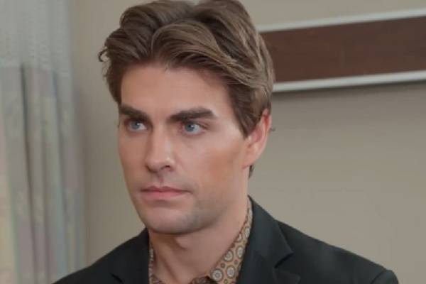 Open Your Eyes My Billionaire Husband Cast Seth