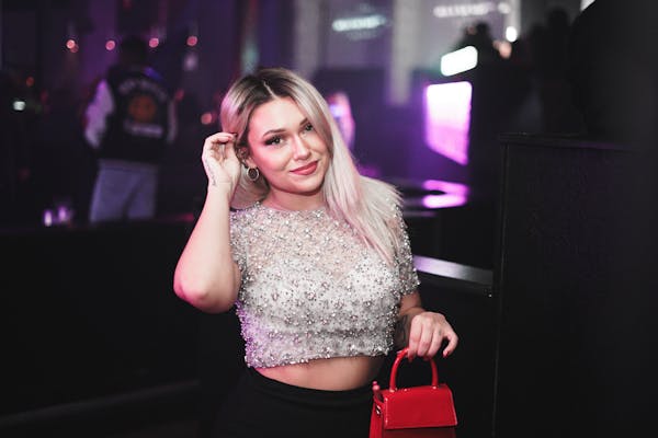 Pregnant by My Tough Daddy CEO Characters Emily