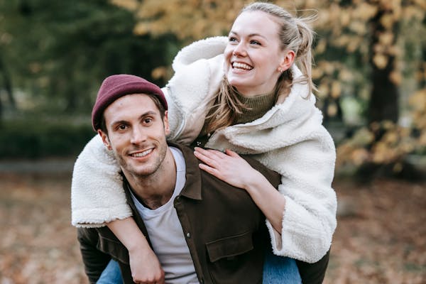 The Heiress and Her Possessive Bodyguard Plot