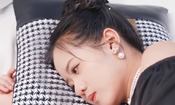 The Uncle’s Sweetheart Cast Audrey