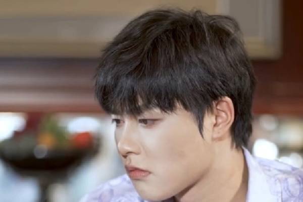 Dumped My Ex Now He’s My Billionaire Boss Cast Alexis