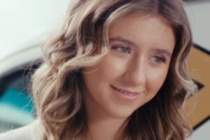 Rising Star Hannah Lowery: The Actress Behind The Spotlight - ReelShort