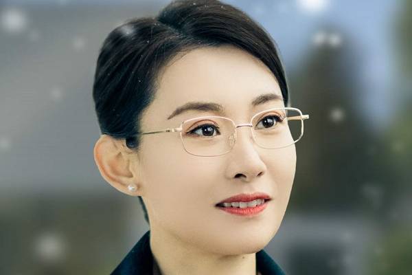 Little Devil Hands Off Cast