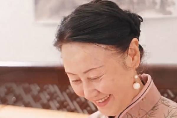 The Uncle’s Sweetheart Full Movie Review