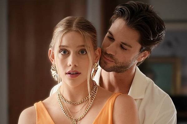 After Divorce I Built A Fabulous Life Cast