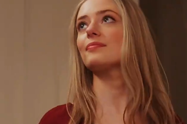 Emma Hullar on social media