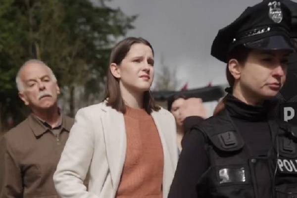 Love Again At 40 Movie Watch Online Backstory