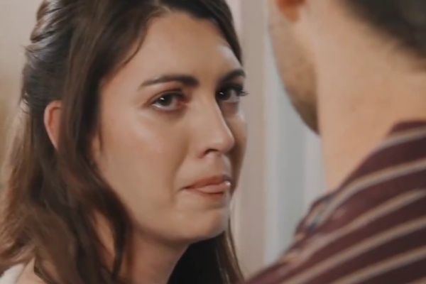 mafia's love left me no way out couple breakup