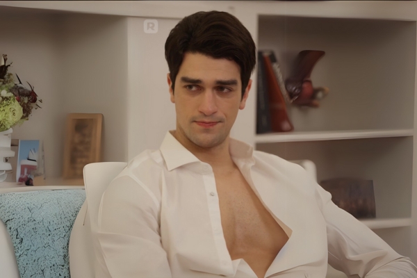 Taming the Mafia Boss He's Mine Now Movie Cast