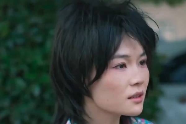 The Double Life Of My Deliveryman Husband Watch Online Backstory