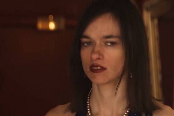 Attractive Model Is A Billionaire CEO Cast Mary