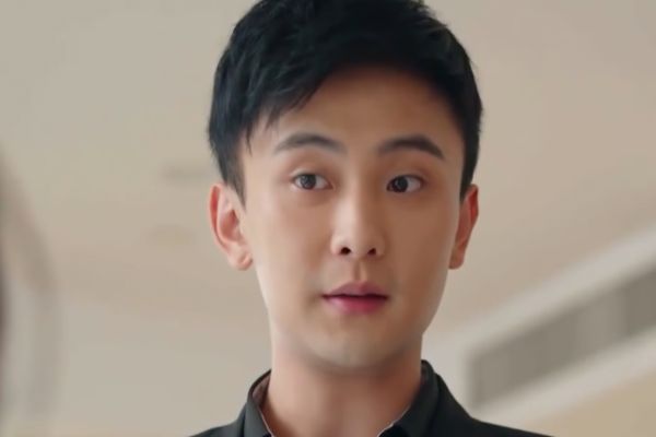 Bound to the Tyrant's Heart plot