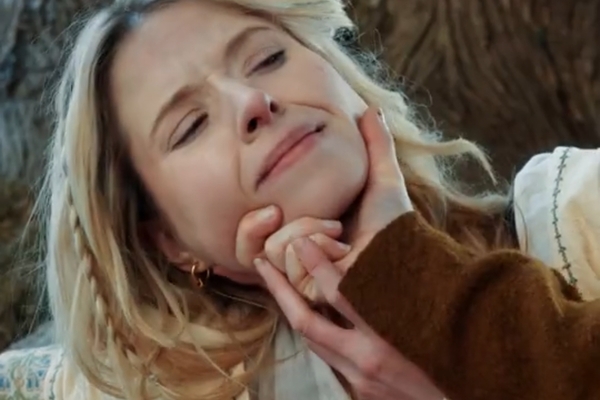 who is freya swann in  wings of fire the dragon slayer is my ex-lover 