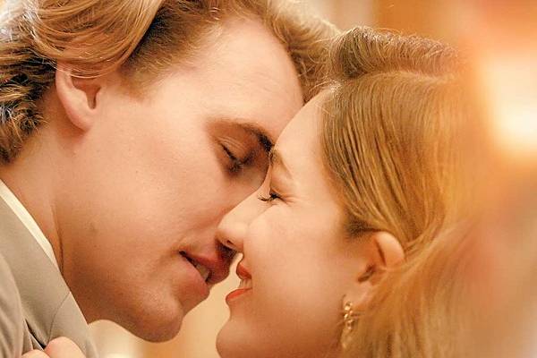 Heiress Returns Boss's Defense and Love Cast