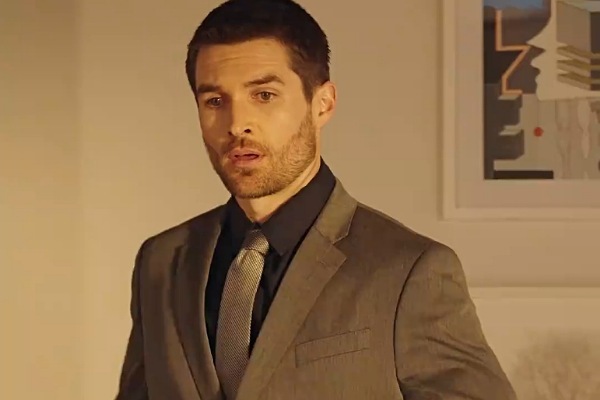 I Knew You Were Trouble Main Character