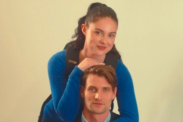 Amelia Gates and Leo Preston’s On-screen Chemistry