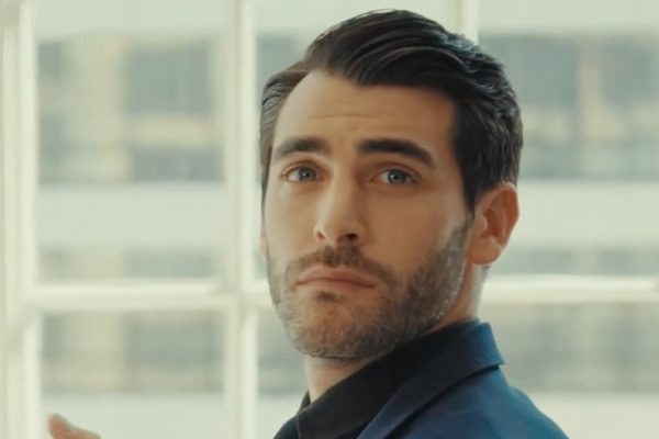 Race To My Heart Full Movie Lead Actor