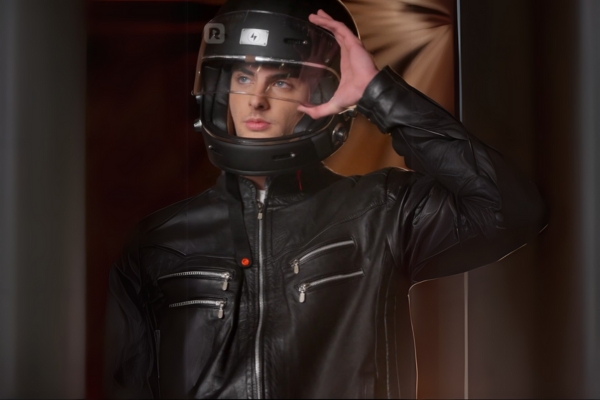 Swallow Me Whole Movie Cast