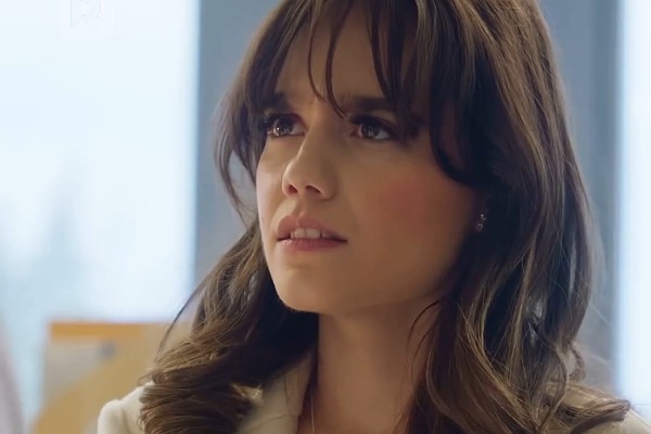 The Doctor Will See You Now Cast