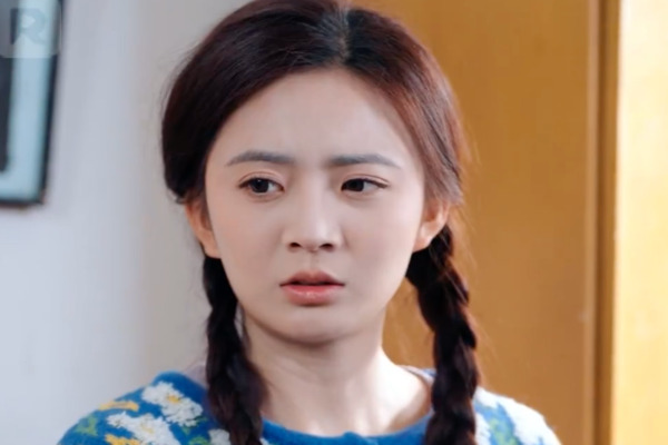 Lucille Scott and Bryan Hawkins Cast