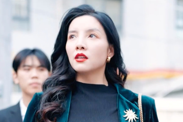 The Heiress's Dilemma Movie Actress