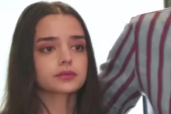 breaking the deal with my hockey bad boy plot