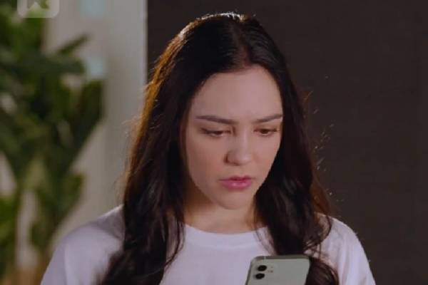 Crossing The Line To Love Cast Nichole