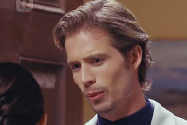 Crossing The Line To Love Movie Plots