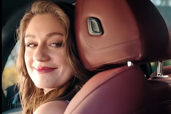 How to Dump a Hockey Star YouTube