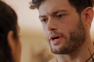 Kiki Frags: Beyond the Spotlight - ReelShort Fandom