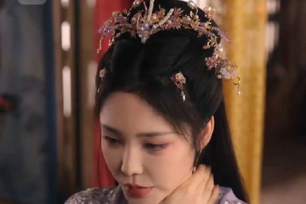 Oops I Married A Prince Chinese drama Cast Violet