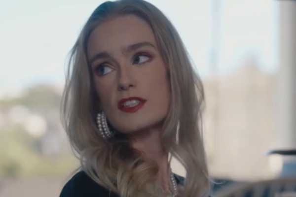 Pregnant by the luxury empire heir lily bancroft