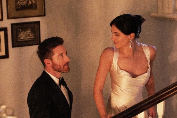 Pregnant by the luxury empire heir reelshort