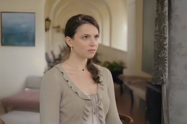 Pregnant with My Infertile Alpha King Actress