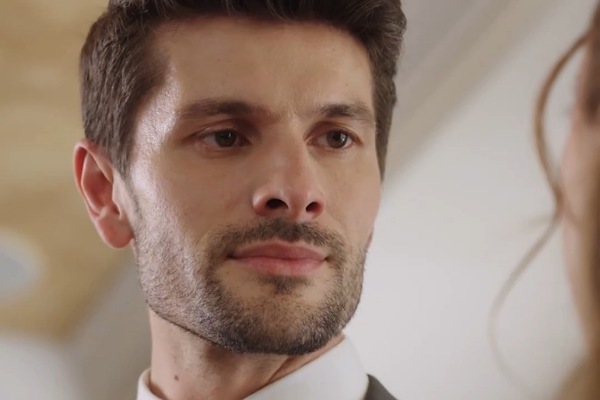 Dominic Crawford Cast